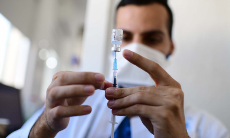 חוק המחייב חיסונים: חייבים להפסיק לסגוד לעגל הזהב