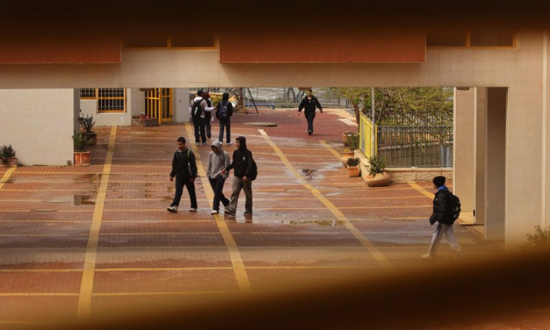 שוב מותקפים: קטטה בבית ספר תיכון &ndash; הורה תקף מורים