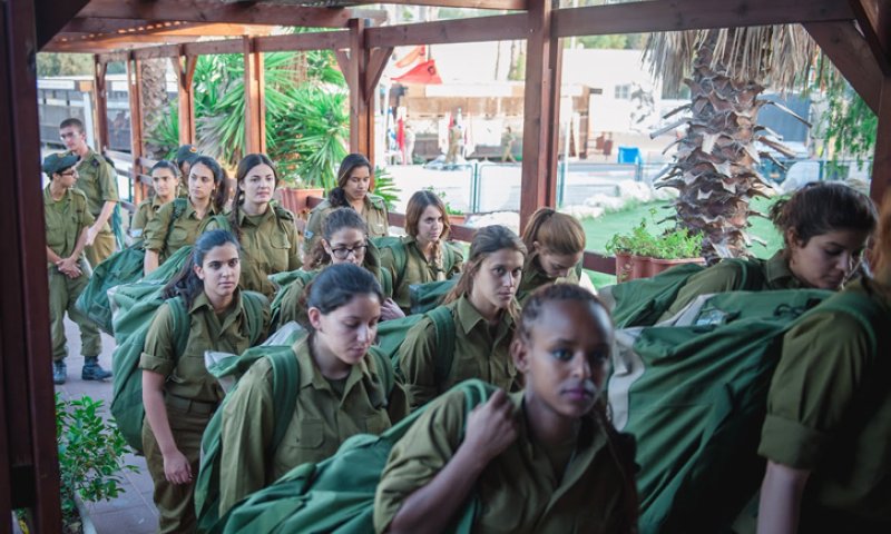 מ"חשש לחילול שבת": חיילות נאלצו לישון בקור