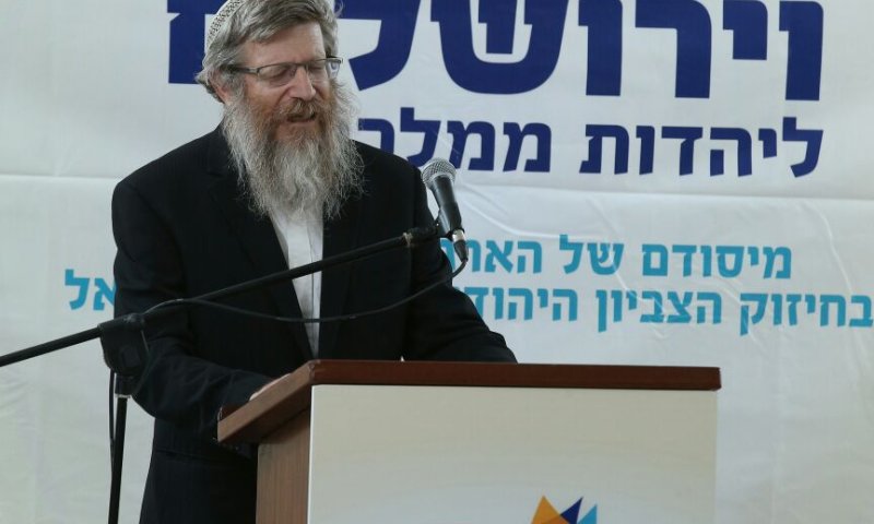 הרב קוסטינר: 'הפקודה הזאת לא אנושית; לבטל אותה'