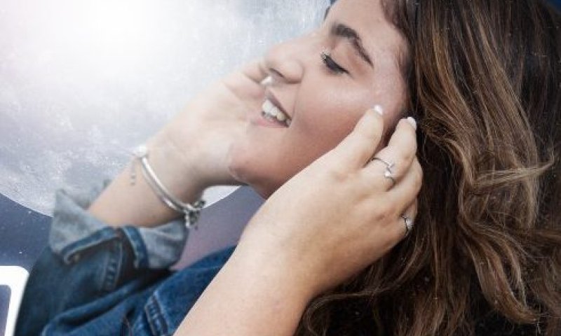 מהאולפנה לבמה: הכוכבת הבאה של המגזר רק בת 15