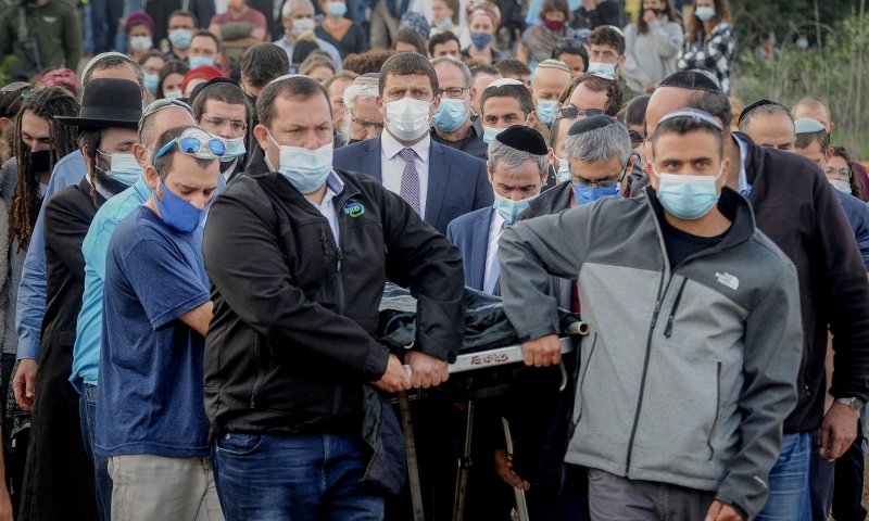 אנשי טל מנשה, הדלקתם אור גדול בחושך הנורא הזה