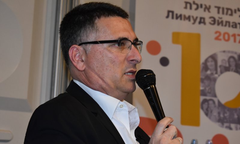 סער מתחייב: "לא אתבע את התפטרותו של נתניהו"