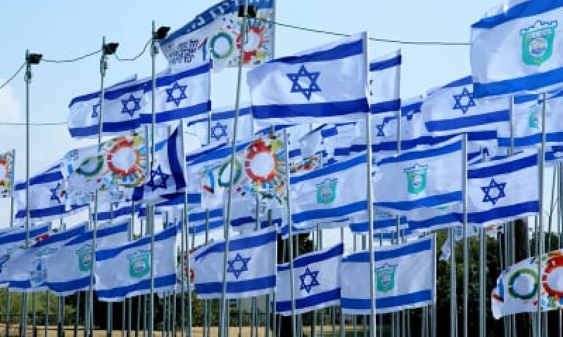 יחמוביץ' ניצחה: בנק הפועלים ירכוש רק דגלים מתוצרת הארץ