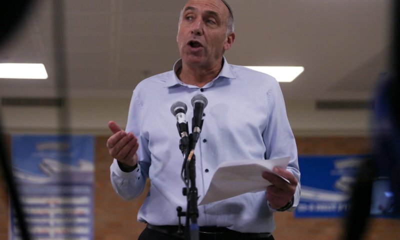 מוטי יוגב פורש: "לא אתמודד עם אדם לא ישר"