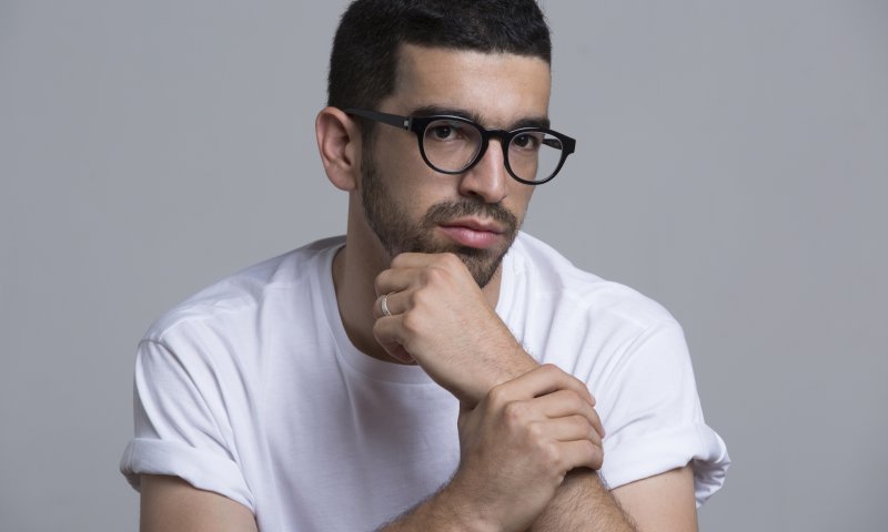 מפתיע: חנן בן ארי מגיע ל"ארץ נהדרת"