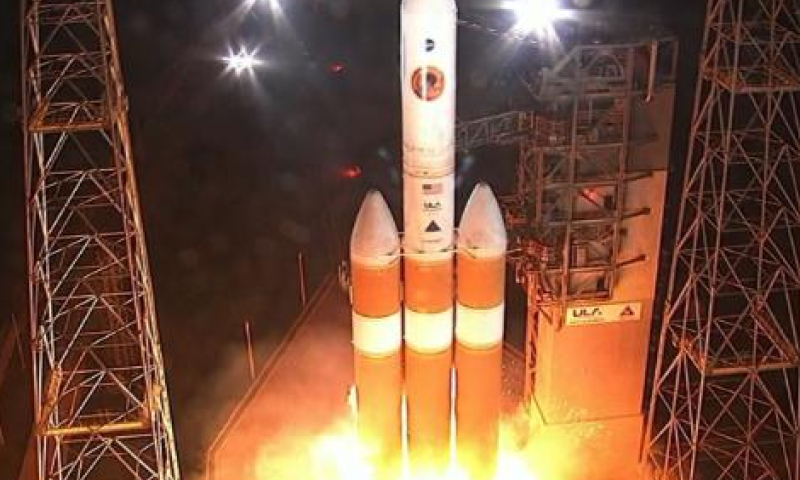 על רקע שיחות הגרעין: איראן מתכננת שיגור לחלל