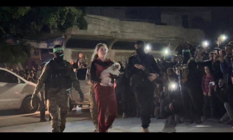 דובר צה"ל: 12 החטופים בדרכם לישראל