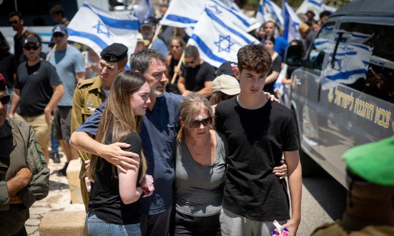 סמ״ר יואב רוור הובא למנוחות, משפחתו ספדה לו: ״הלב שותת דם״