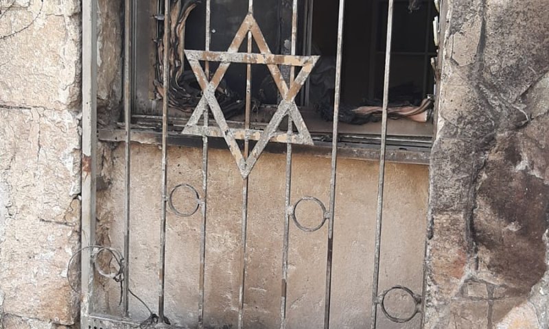מזעזע: כך נראה בית כנסת אחרי פוגרום בלוד