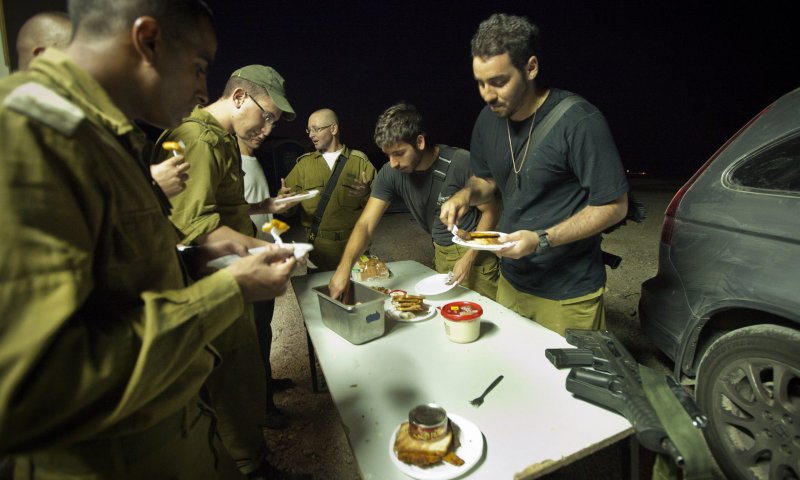 פעלו לפי הפקודות וחטפו: הפורום החילוני נגד הרבנות הצבאית