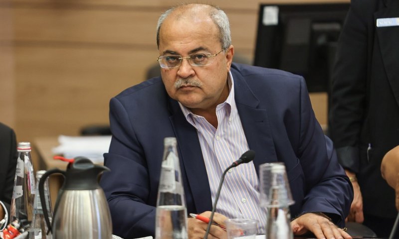 אחמד טיבי למגישת חדשות 12: "אתיופית שלוקה בגזענות"