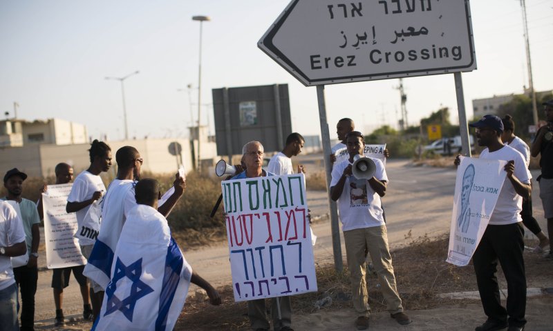 הפסקת אש? מעבר ארז נסגר בשל ההפגנות בגדר