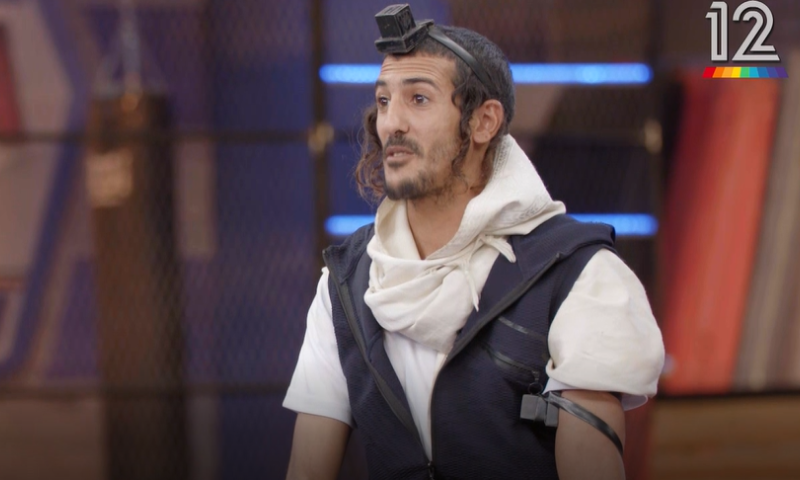 "לא מוריד תפילין": הנינג'ה שהפתיע את אסי ורותם. צפו