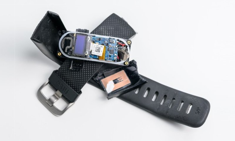 רכשתם לילד שעון חכם? כדאי שתשמידו אותו