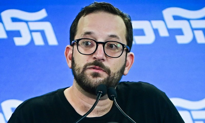 צרות בצרורות: מכה קשה נוספת ליונתן אוריך