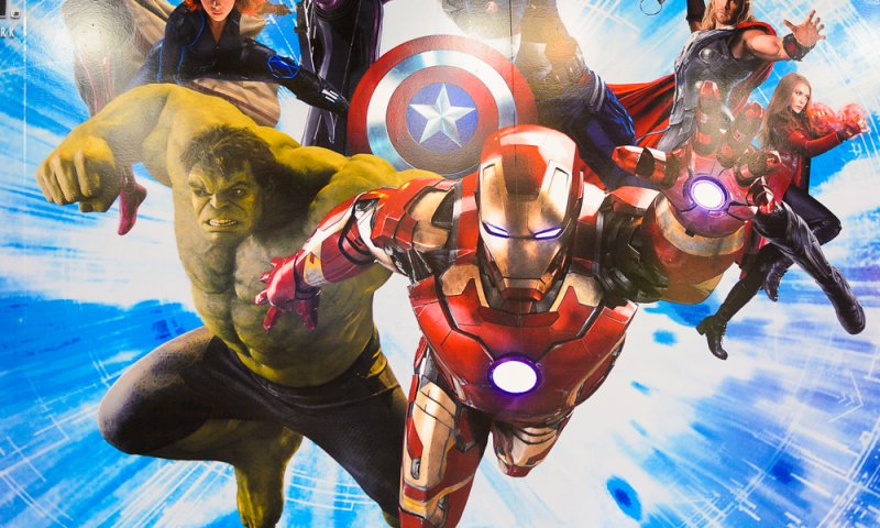 בקרוב? גיבור על יהודי ובן של רב בדיסני