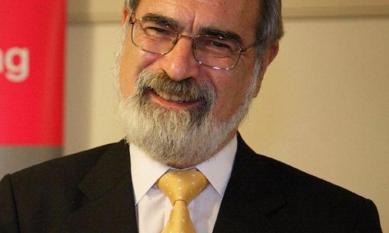 ברוך דיין האמת: הרב יונתן זקס הלך לעולמו