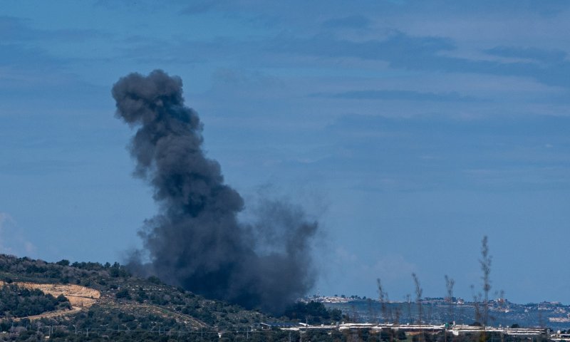 צפו: צה"ל תקף מבנים בהם שהו מחבלים בדרום לבנון