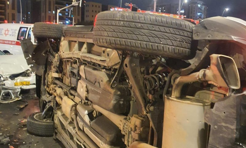 דנה לפידות ההריונית נקלעה לתאונת דרכים