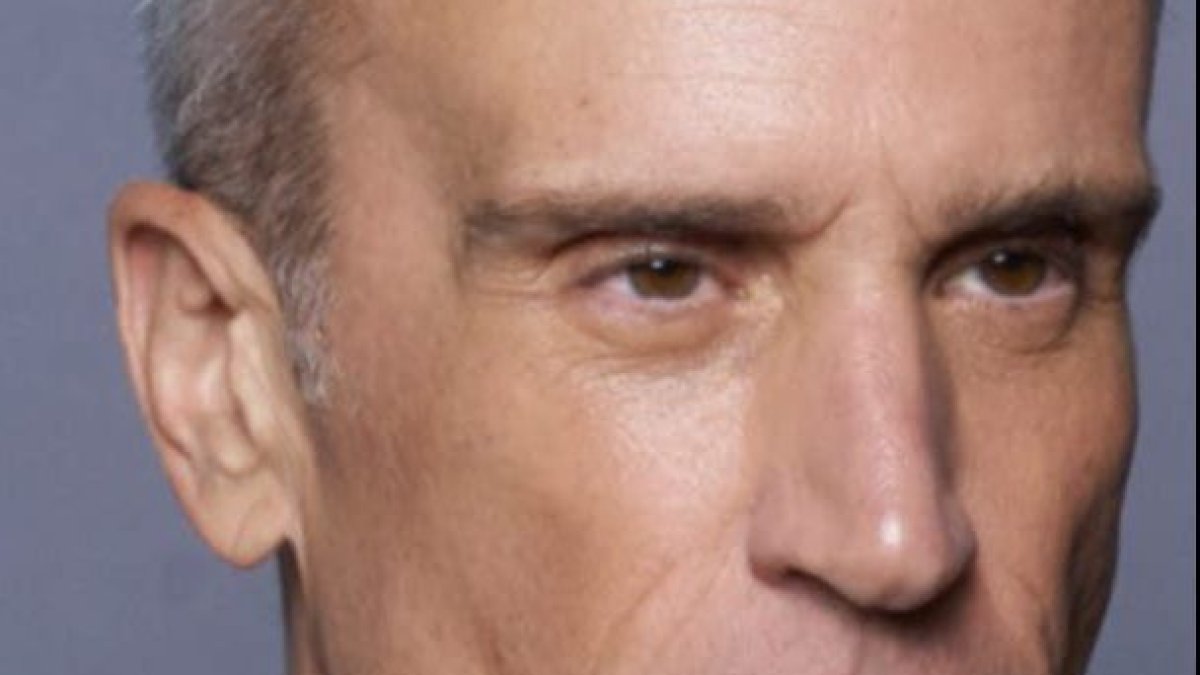 אברי גלעד בתגובה ראשונה לסערת בג