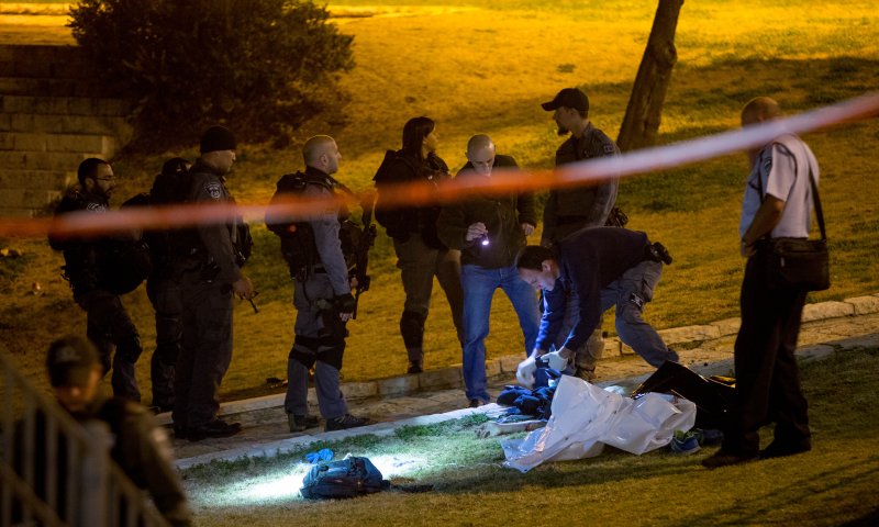 "להדיח חובשים שיפיצו תמונות מפיגועים"