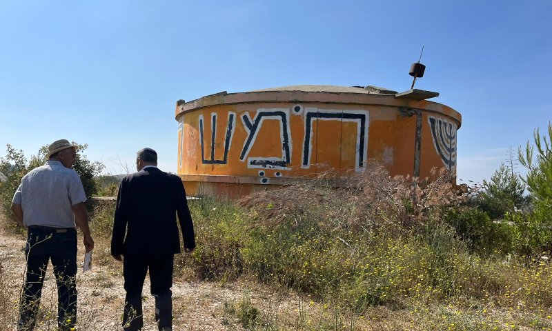 מבקר מפתיע: גלעד קריב הגיע לחומש