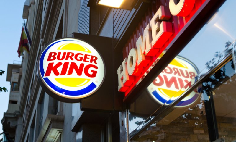 משעשע: 'ברגר קינג' מסתבכת עם מלך בלגיה