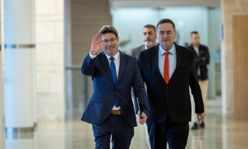 דיווח: השר הבכיר יפרוש מהממשלה וימונה לשגריר