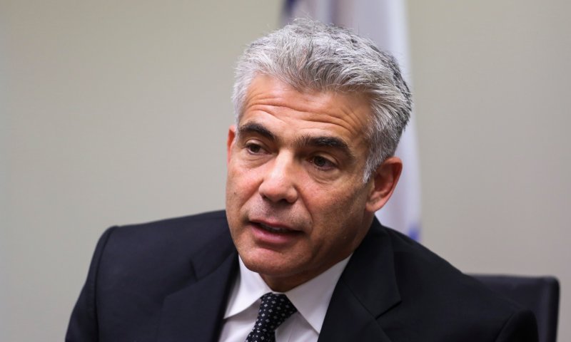 לפיד: אם הבן שלי היה מתחתן עם גויה זה היה מאוד מפריע לי