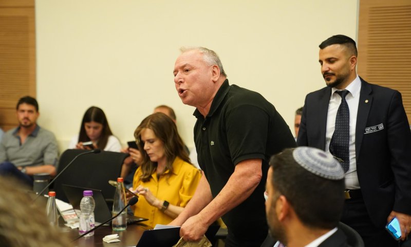 יועמ"שית נגד אמסלם: מקווה שזה לא נועד להפחיד אותי