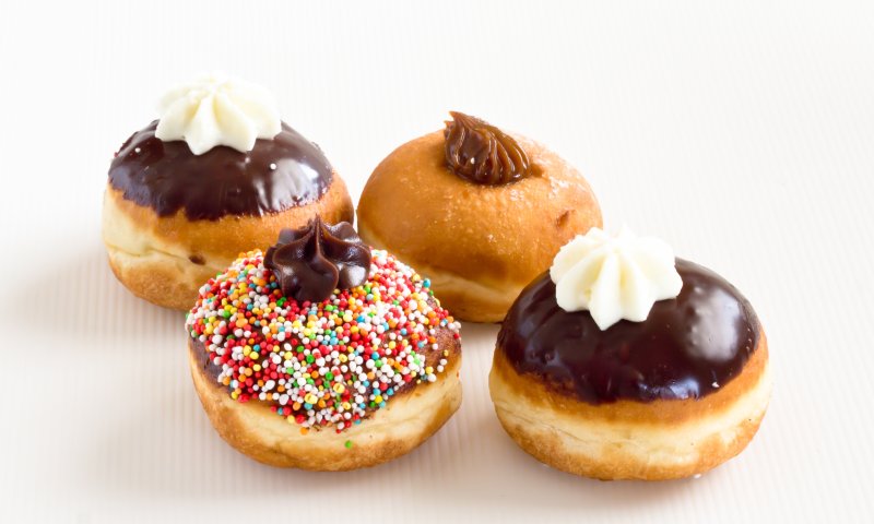 מתכון לסופגניות עשירות חלביות בארומה של הדרים