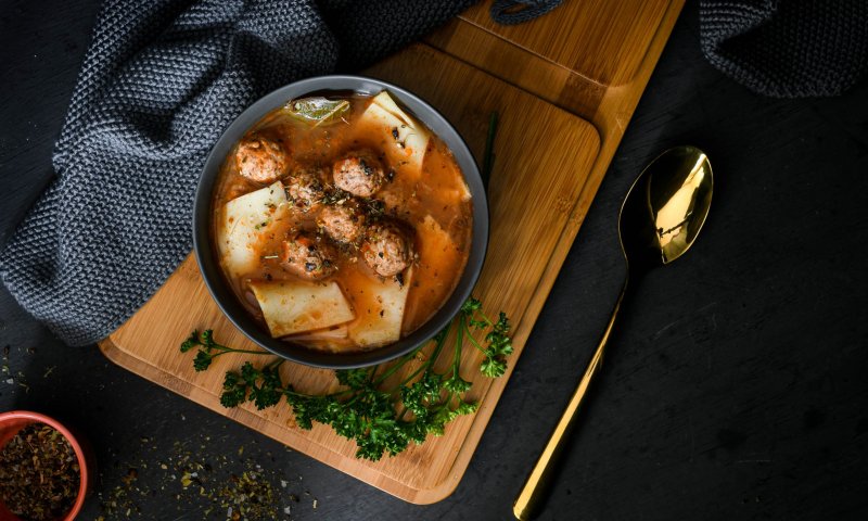 יאיר לכם את החג: מתכון למרק לזניה עשיר