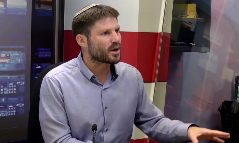 סמוטריץ' לא יחתום לנתניהו: "לא הזמן לספינים"