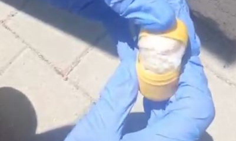 במהלך מעצר: מה מצאו השוטרים ב"ביצת הפתעה"