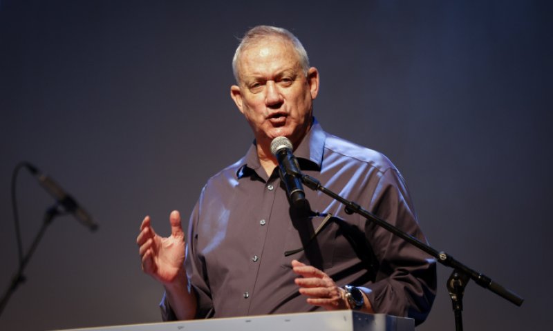 גנץ: "נגבה מחיר על כל פגיעה באזרחינו ובחיילינו"