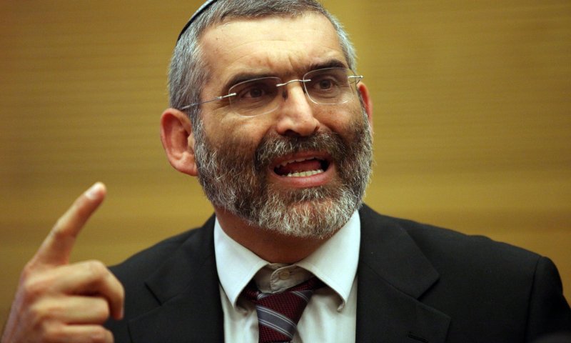 בן ארי מפתיע: אני נגד סגירת מעריב