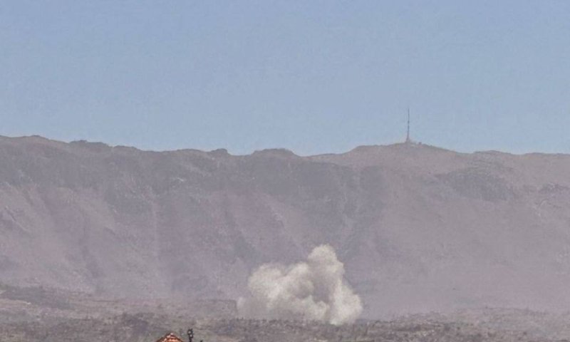 צה"ל החל בגל תקיפות בבקאע בעומק לבנון