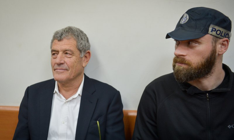 הפרקליטות שוקלת לבטל את הסכם עד המדינה לגנור