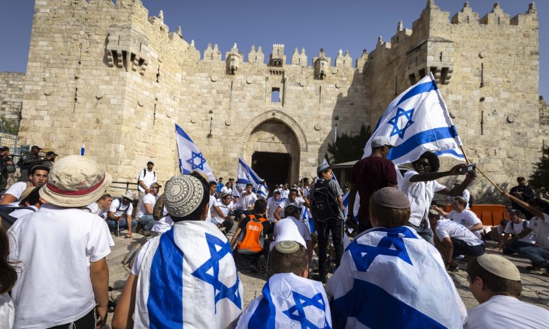 כ-3,000 שוטרים: דריכות לקראת ריקוד הדגלים