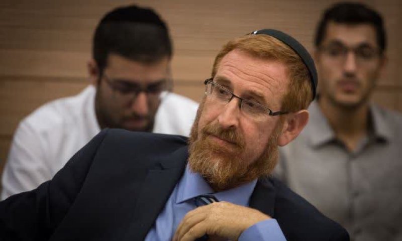 יהודה גליק בחוק ראשון שיציל חיים במסעדות