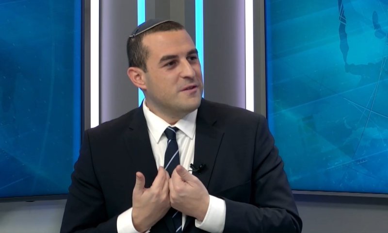 כלפון: "ממשלה עם הליכוד? קודם שיסתדרו שם"