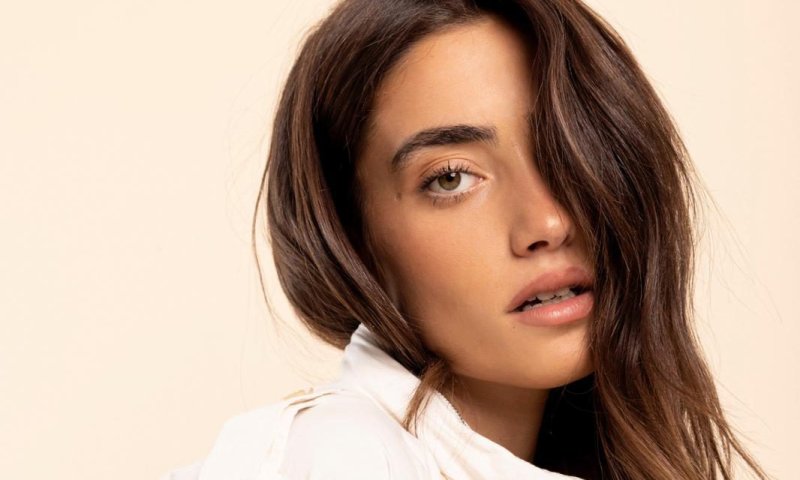 מפתיע: כך קראה כוכבת הרשת לבנה הבכור