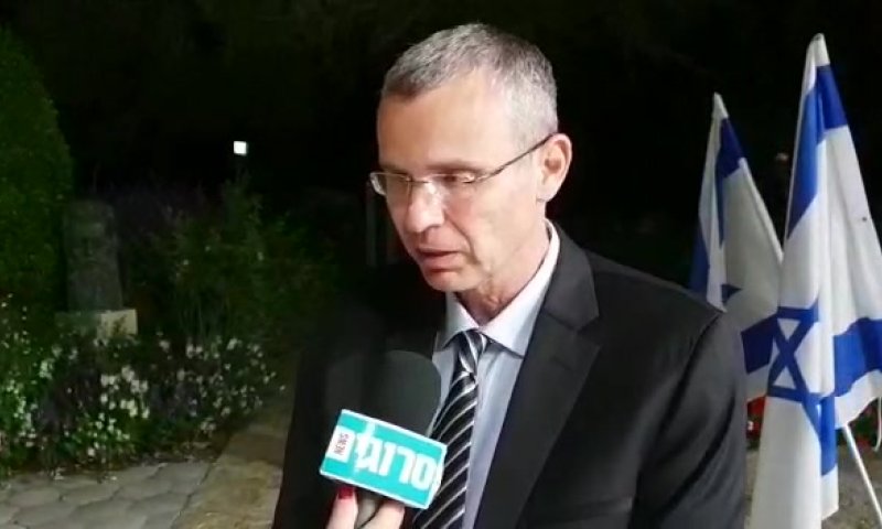 יריב לוין לסרוגים: "לגנץ אין ברירה, הוא יאלץ להתפשר"