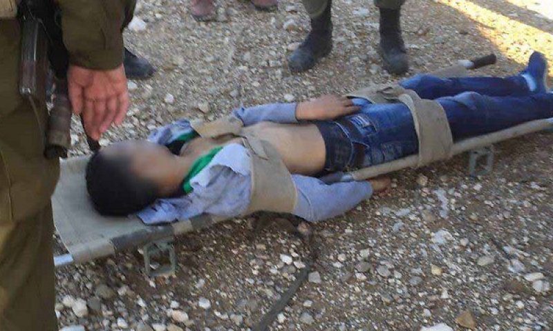 מחבל ערבי הגיח מהשיחים וניסה לדקור חיילים