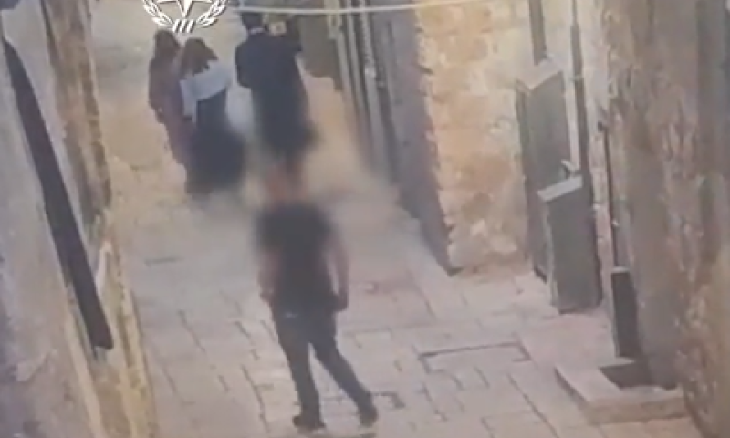 עוקב באופן מחשיד: סוכל פיגוע דקירה בעיר העתיקה