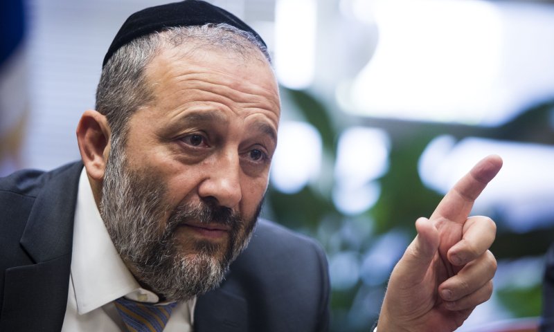 דרעי: "הציונות הדתית פוגעת בתורת הרב קוק"