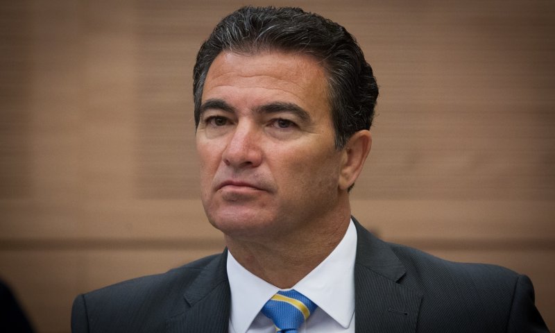 המדינה הוקמה בעזרת ה'? "נושא שנוי במחלוקת"