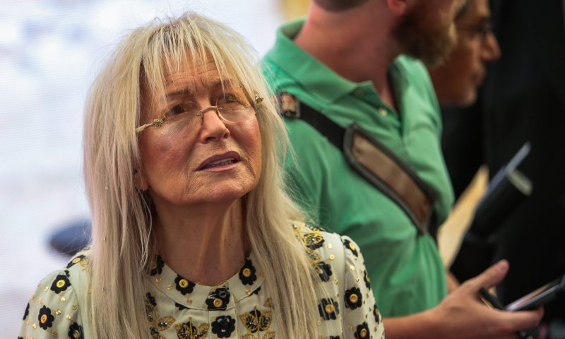 מרים אדלסון מו"ל ישראל היום קנתה קבוצה ב-NBA