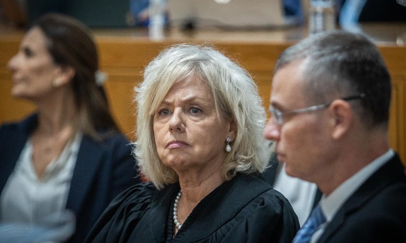 "בית המשפט יקבע תאריך בו תתכנס הוועדה לבחירת שופטים"